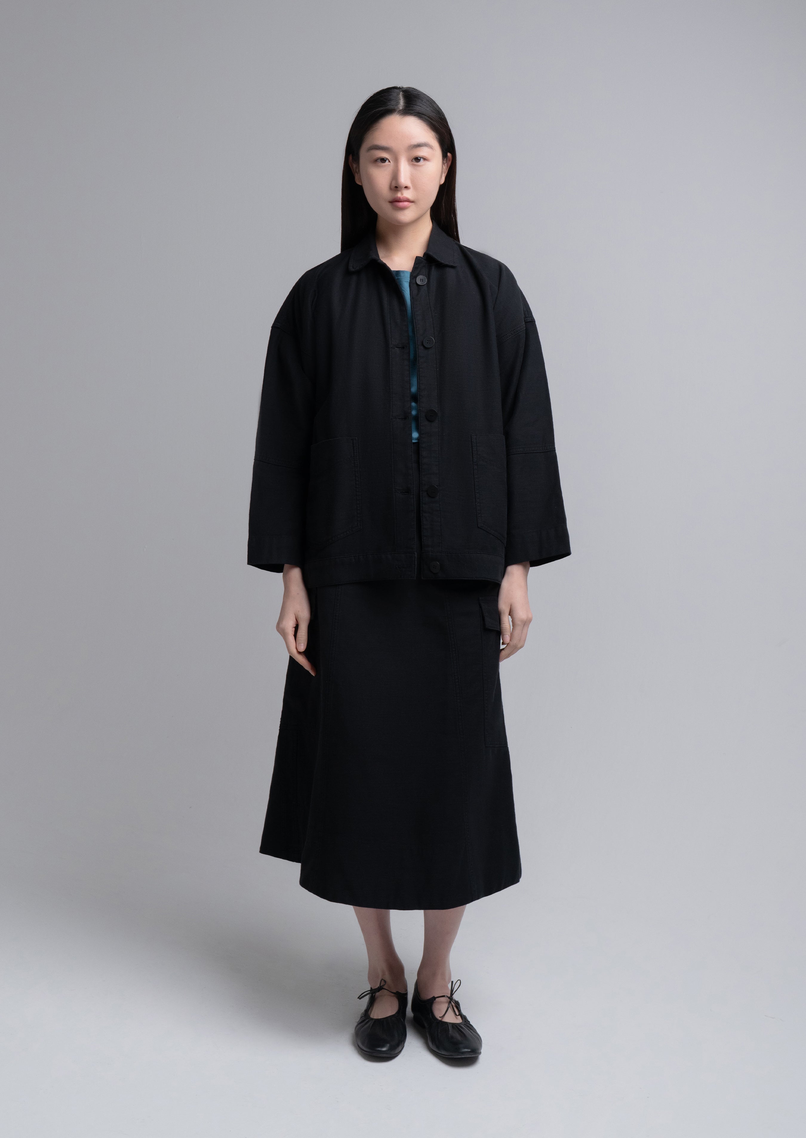 #Color_jet Black