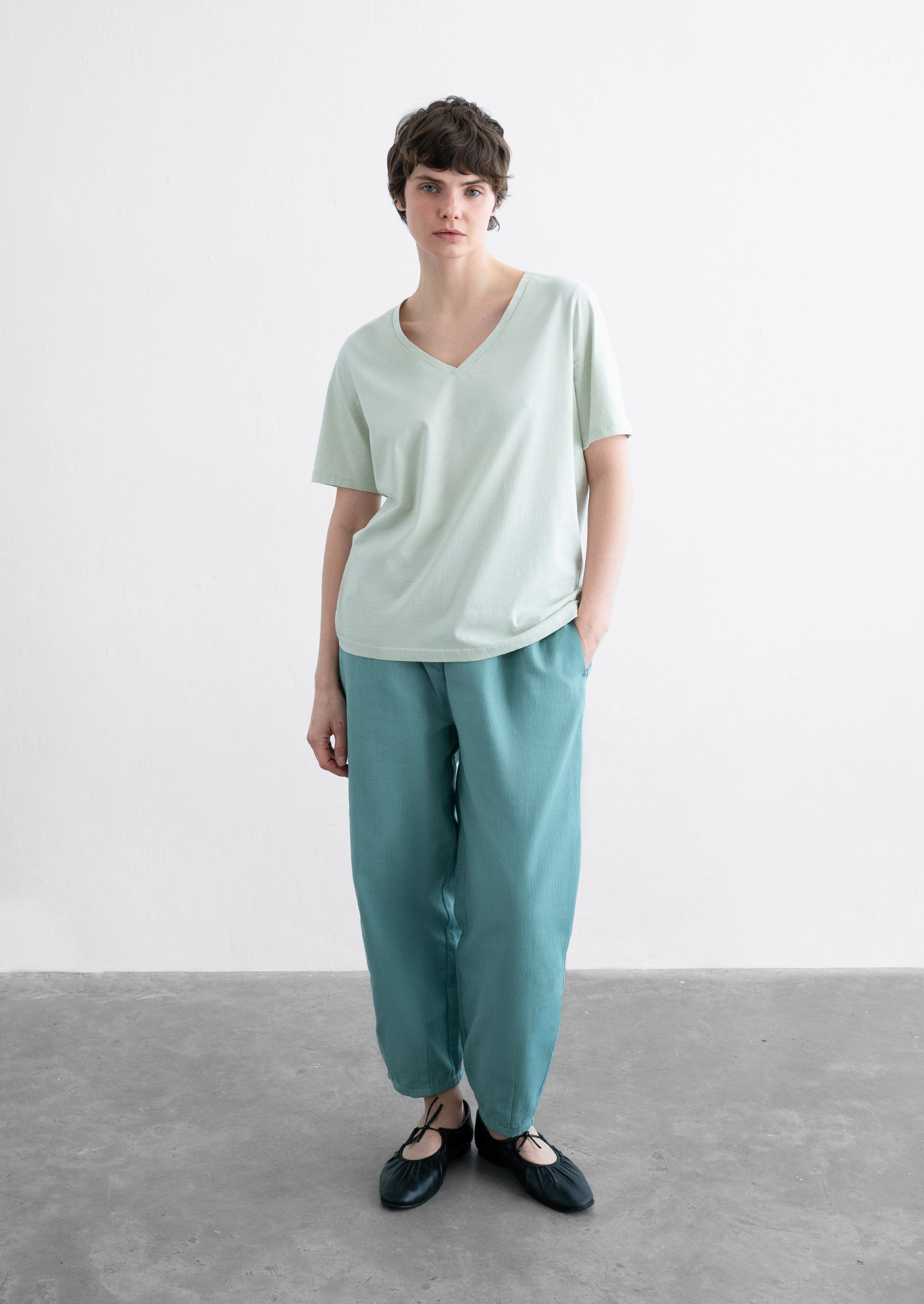 #Color_Ghost Green