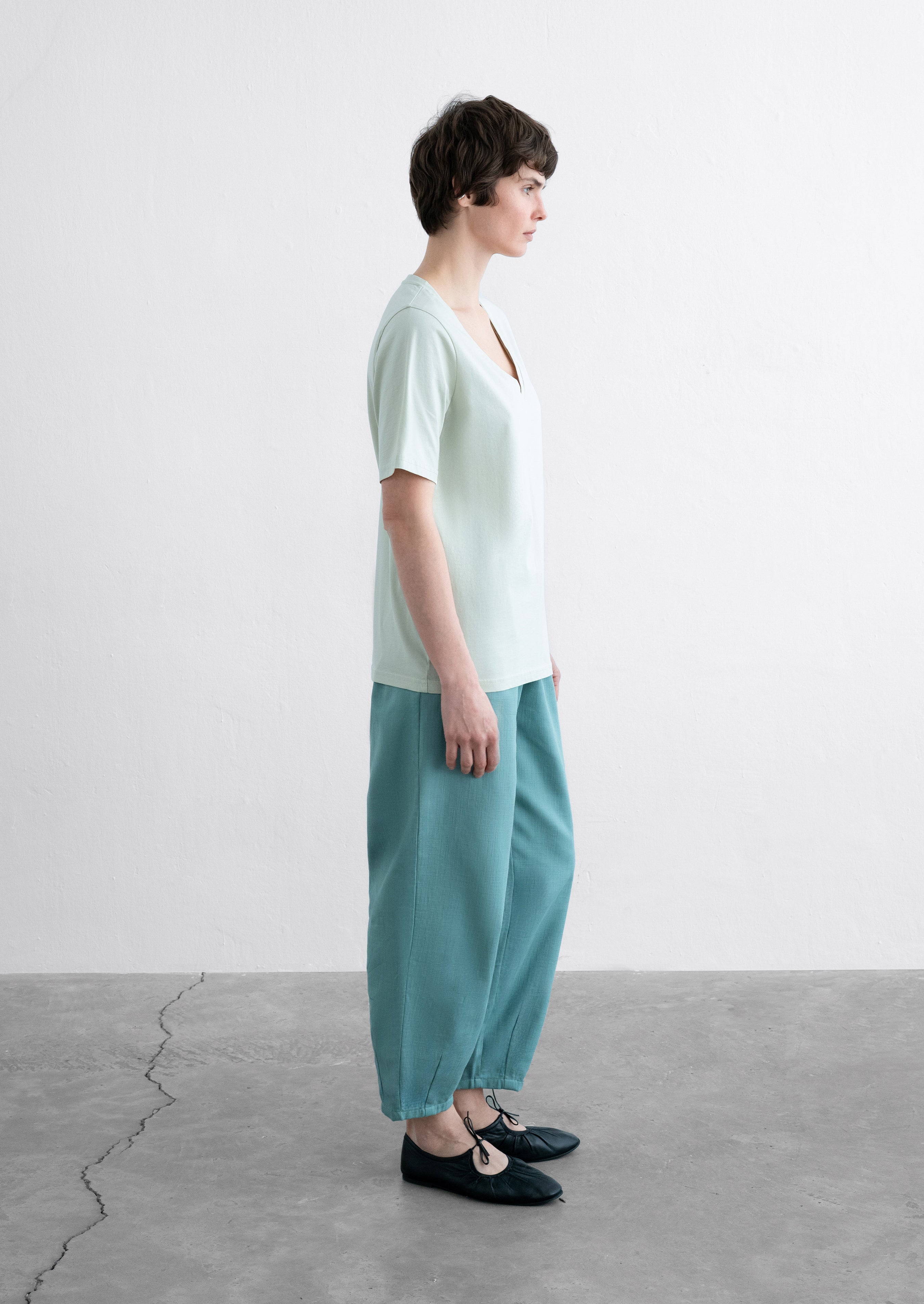 #Color_Ghost Green